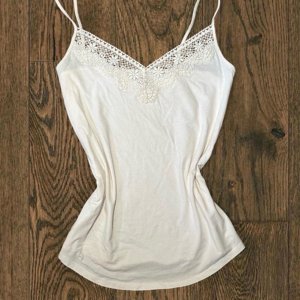 White Vintage-Inspired LOFT Tank Size M - Picture 2 of 7